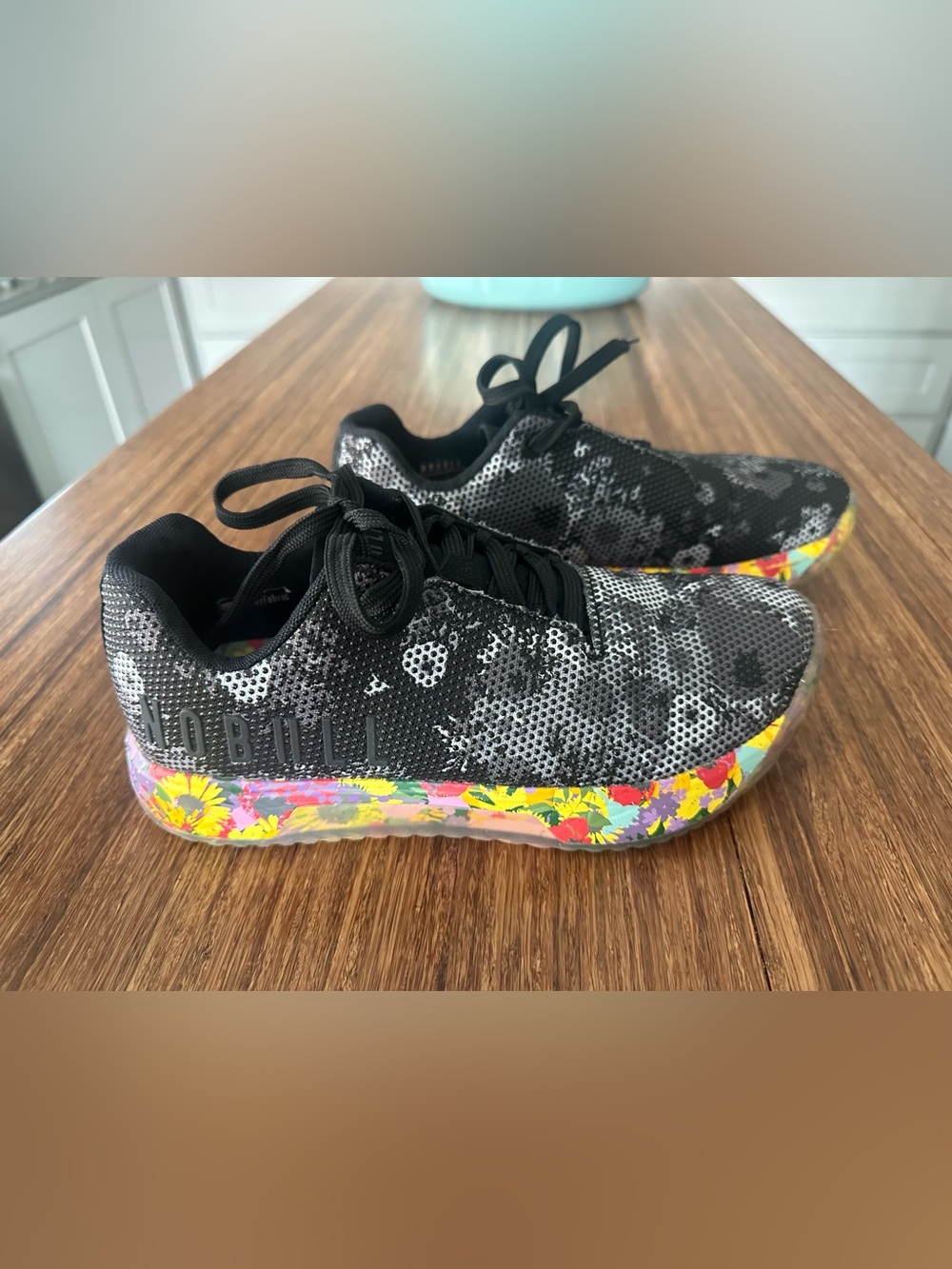 NOBULL Floral Trainer Shoes with 2 additional shoe laces included - Picture 3 of 16